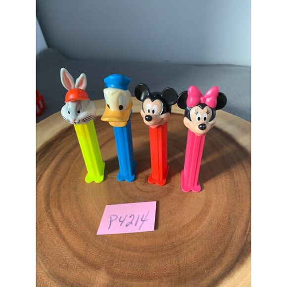Vintage PEZ Dispensers Set Featuring Bugs Bunny Donald Duck Mickey & Minnie Mous - Picture 7 of 7